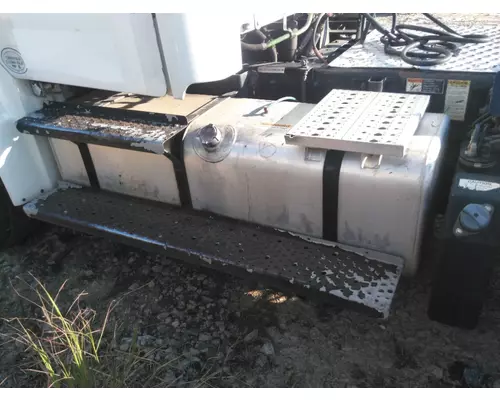 FREIGHTLINER M2 106 FUEL TANK