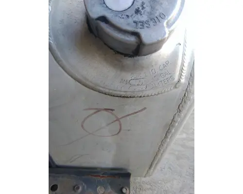 FREIGHTLINER M2 106 FUEL TANK