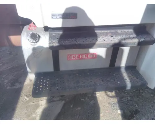FREIGHTLINER M2 106 FUEL TANK