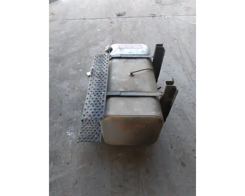 FREIGHTLINER M2 106 FUEL TANK