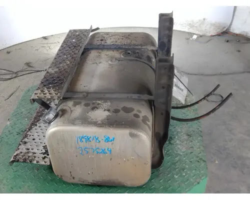 FREIGHTLINER M2 106 FUEL TANK
