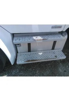 FREIGHTLINER M2 106 FUEL TANK