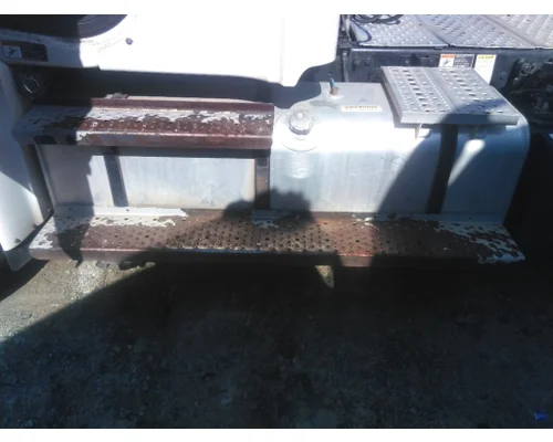 FREIGHTLINER M2 106 FUEL TANK