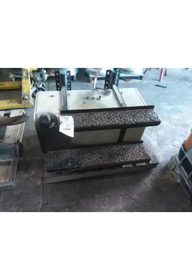 FREIGHTLINER M2 106 FUEL TANK