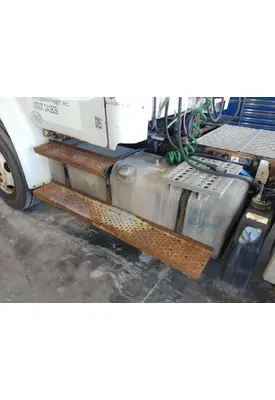 FREIGHTLINER M2 106 FUEL TANK