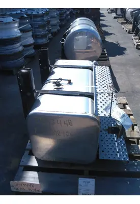 FREIGHTLINER M2 106 FUEL TANK