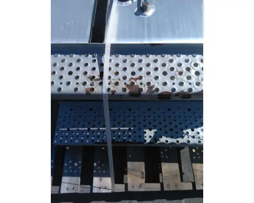 FREIGHTLINER M2 106 FUEL TANK