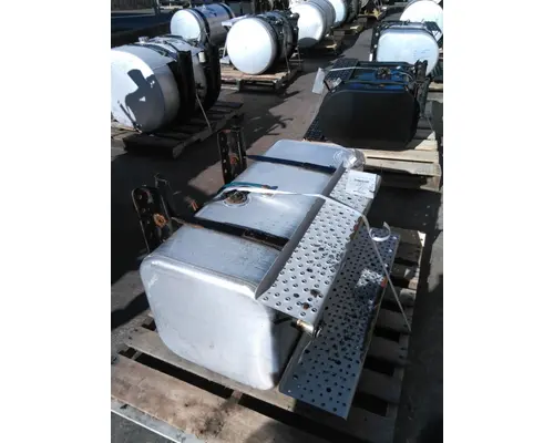 FREIGHTLINER M2 106 FUEL TANK