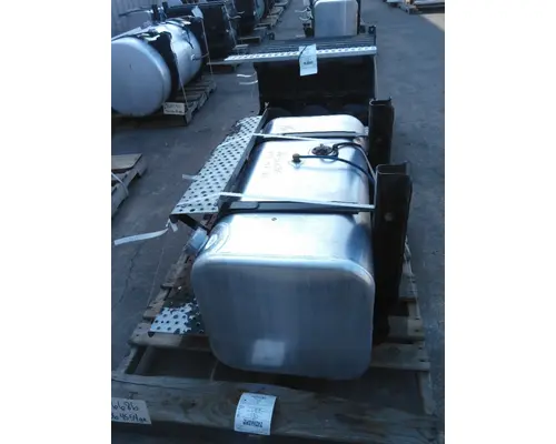 FREIGHTLINER M2 106 FUEL TANK