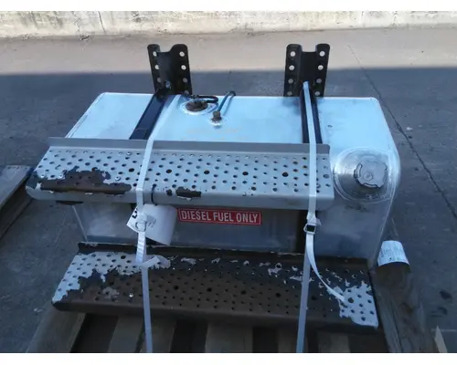 FREIGHTLINER M2 106 FUEL TANK