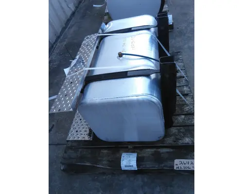 FREIGHTLINER M2 106 FUEL TANK