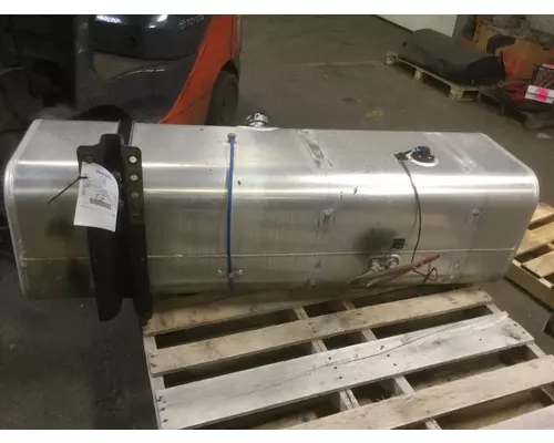 FREIGHTLINER M2 106 FUEL TANK