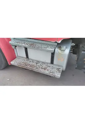 FREIGHTLINER M2 106 FUEL TANK