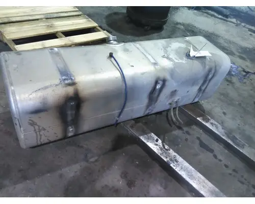 FREIGHTLINER M2 106 FUEL TANK