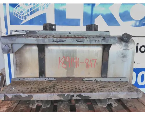 FREIGHTLINER M2 106 FUEL TANK