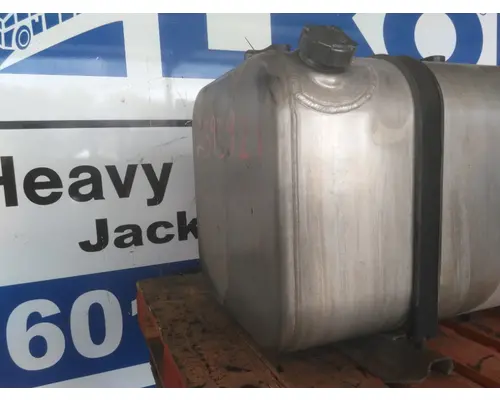 FREIGHTLINER M2 106 FUEL TANK