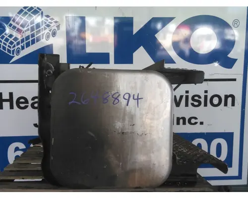 FREIGHTLINER M2 106 FUEL TANK