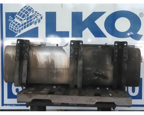 FREIGHTLINER M2 106 FUEL TANK