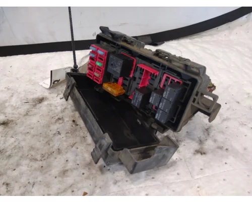 FREIGHTLINER M2 106 FUSE BOX