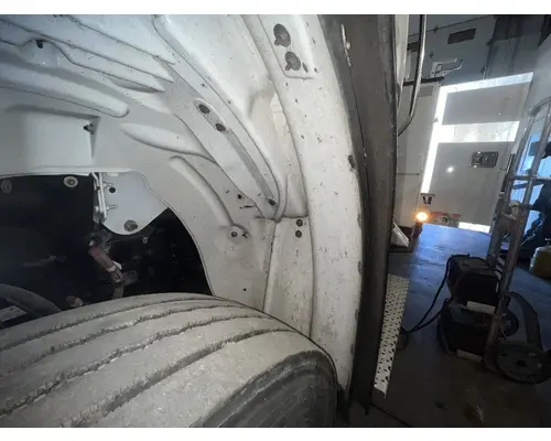 FREIGHTLINER M2 106 Fender Extension