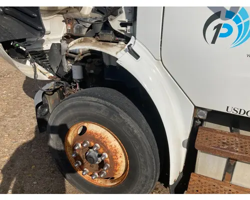 FREIGHTLINER M2-106 Fender