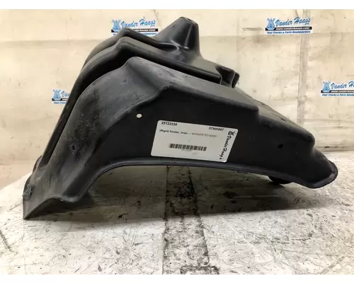 FREIGHTLINER M2-106 Fender