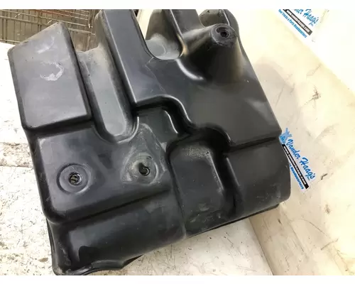 FREIGHTLINER M2-106 Fender