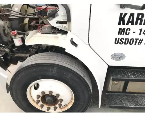 FREIGHTLINER M2-106 Fender