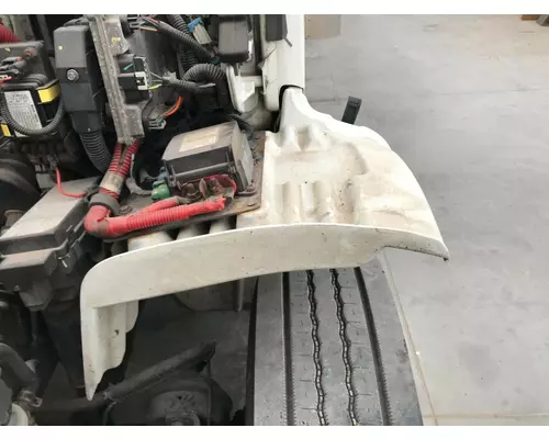 FREIGHTLINER M2-106 Fender