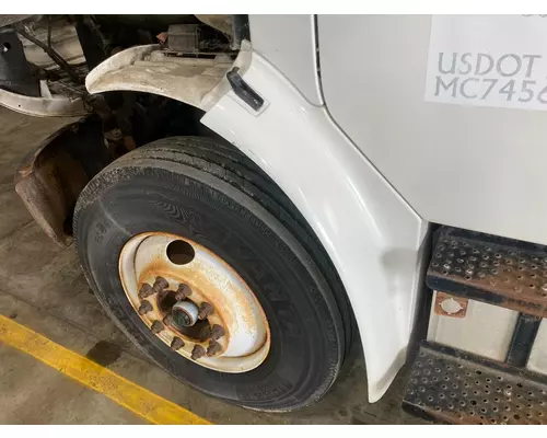 FREIGHTLINER M2-106 Fender