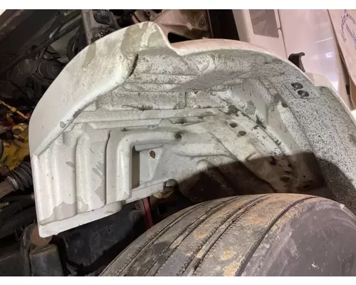 FREIGHTLINER M2-106 Fender