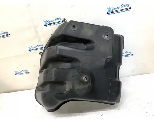 FREIGHTLINER M2-106 Fender