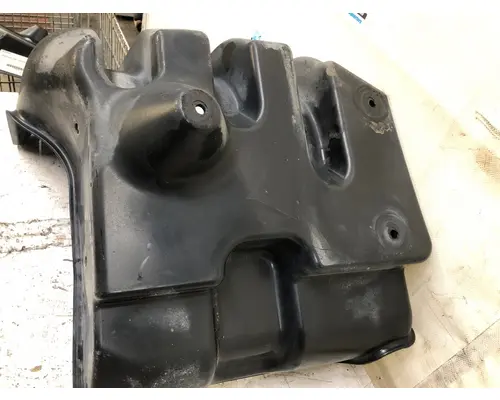 FREIGHTLINER M2-106 Fender