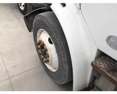 FREIGHTLINER M2-106 Fender