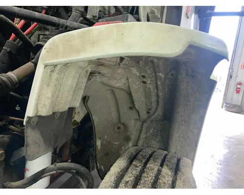 FREIGHTLINER M2-106 Fender