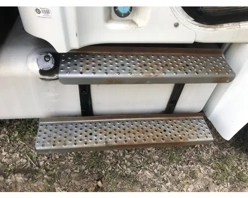 FREIGHTLINER M2-106 Fuel Tank Strap