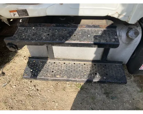 FREIGHTLINER M2-106 Fuel Tank Strap