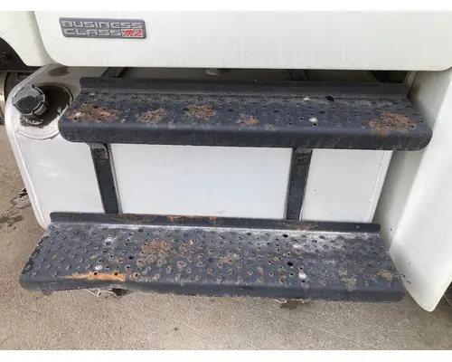 FREIGHTLINER M2-106 Fuel Tank Strap