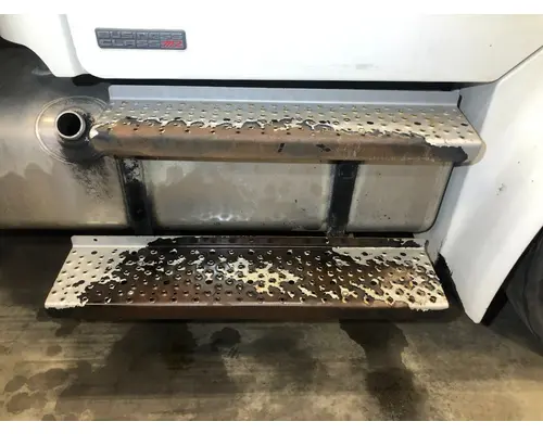 FREIGHTLINER M2-106 Fuel Tank Strap