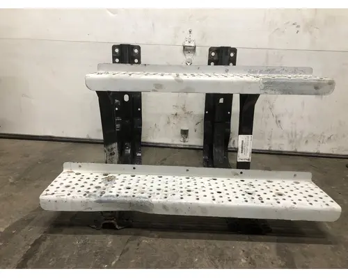 FREIGHTLINER M2-106 Fuel Tank Strap
