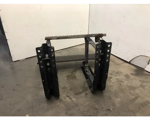 FREIGHTLINER M2-106 Fuel Tank Strap