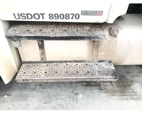 FREIGHTLINER M2-106 Fuel Tank Strap