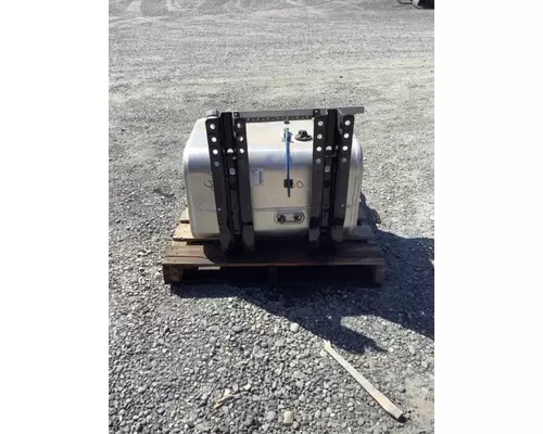 FREIGHTLINER M2 106 Fuel Tank