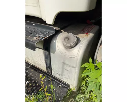 FREIGHTLINER M2 106 Fuel Tank