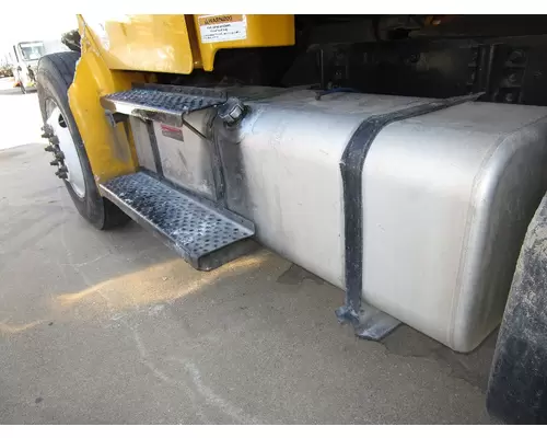 FREIGHTLINER M2-106 Fuel Tank