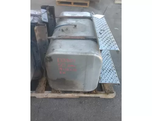 FREIGHTLINER M2-106 Fuel Tank