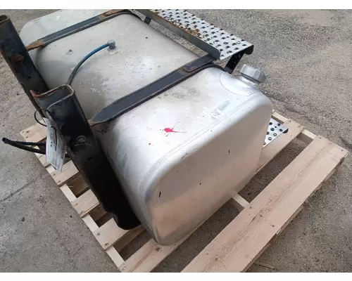 FREIGHTLINER M2-106 Fuel Tank