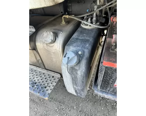 FREIGHTLINER M2 106 Fuel Tank