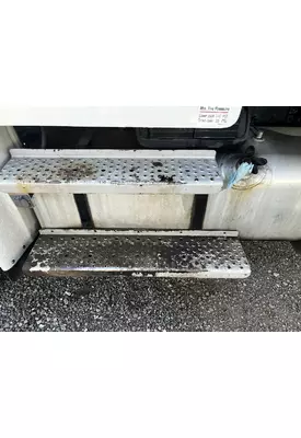FREIGHTLINER M2 106 Fuel Tank