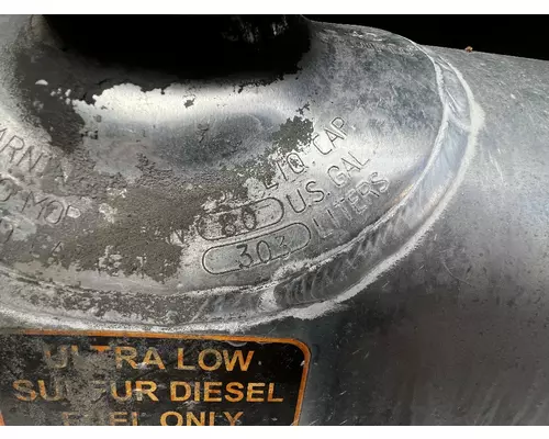 FREIGHTLINER M2 106 Fuel Tank